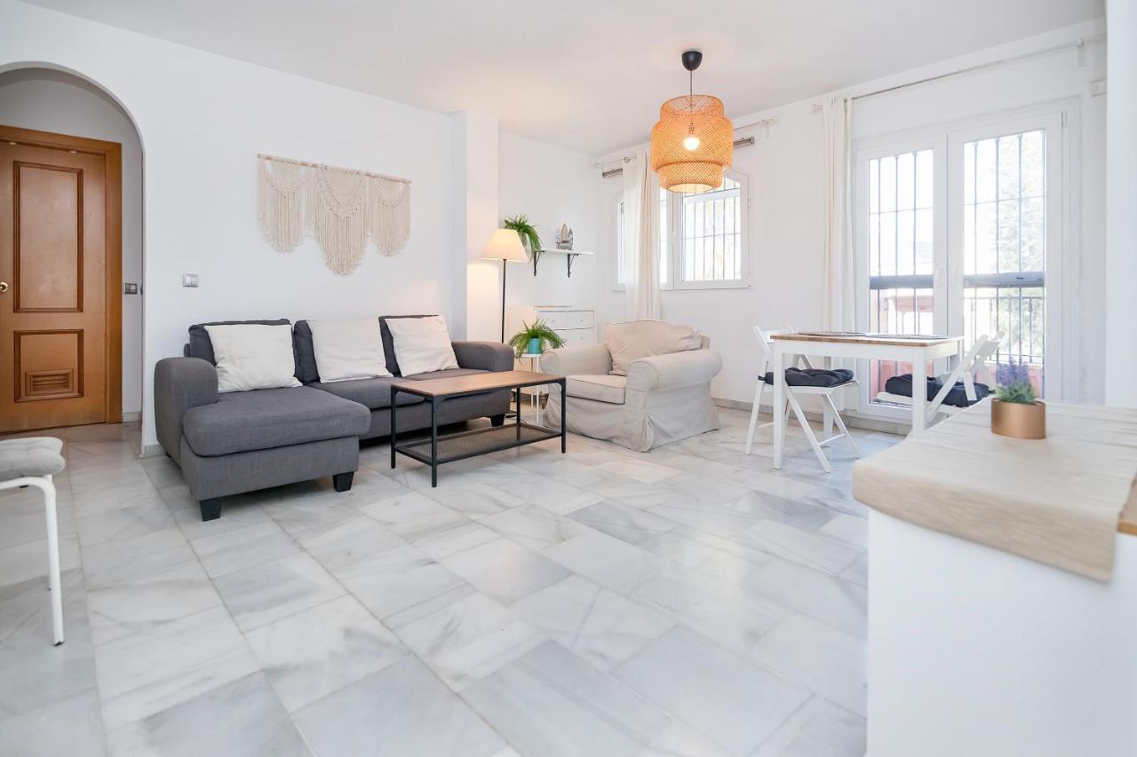 Bhost - Wilkinson Appartement Málaga Buitenkant foto