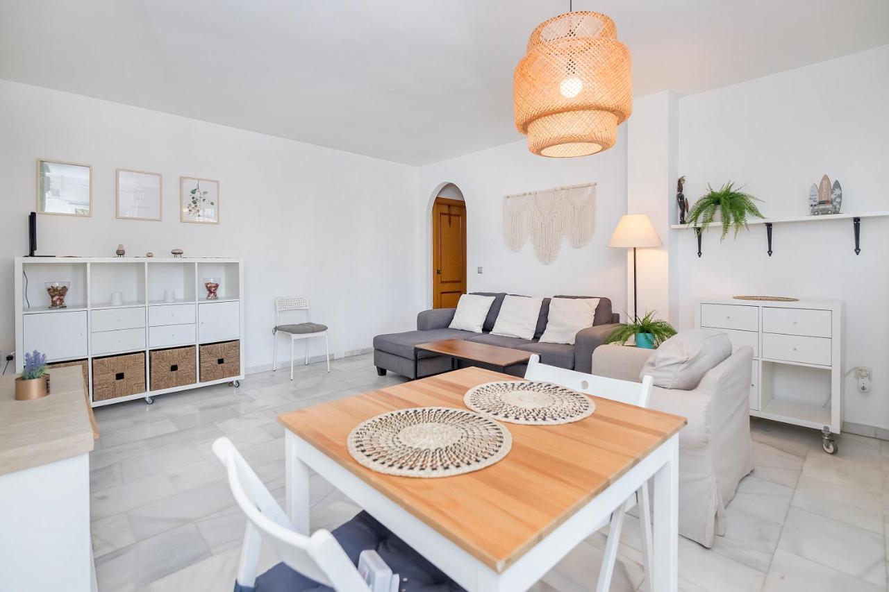 Bhost - Wilkinson Appartement Málaga Buitenkant foto
