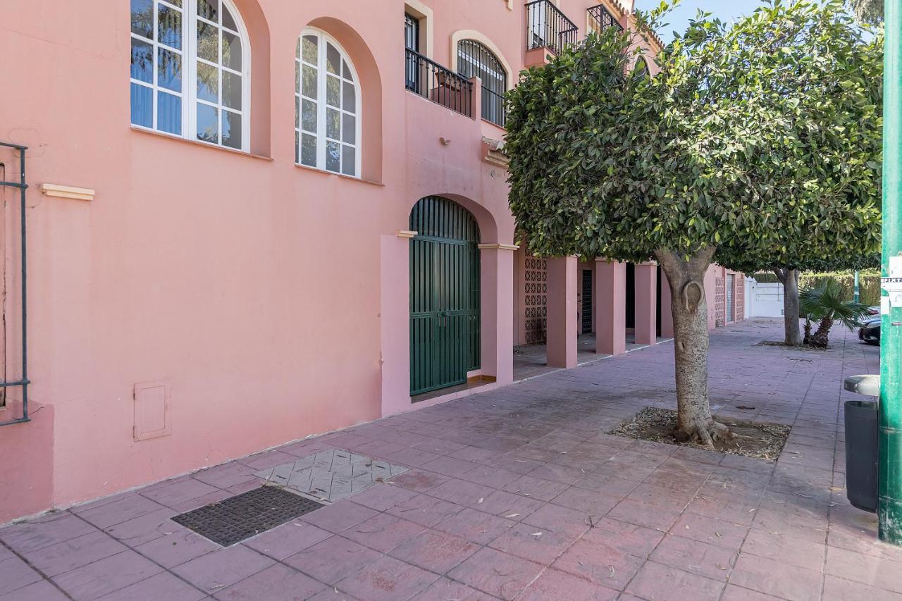 Bhost - Wilkinson Appartement Málaga Buitenkant foto